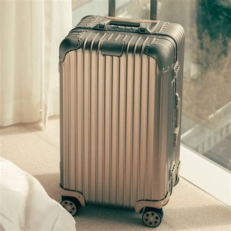 rimowa luggage uk clearance.